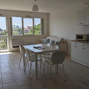 Superbe T2 Proche Des Plages Et Des Commerces Appartamento