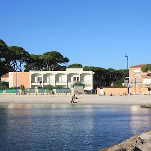 Les Stoechades Aparthotel